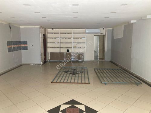 TOPRAK EMLAKTAN ANKARA KEÇİÖREN AKTEPE MAHALLESİNDE 80M2 KİRALIK DÜKKAN