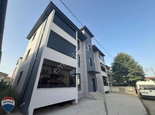 YUSUF GÜRTÜRK'TEN GÜNEŞLERDE 100M2 SATILIK 2+1 SIFIR DAİRE