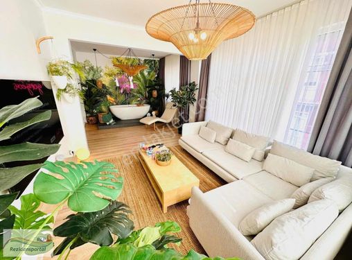 BEYOĞLUN'DA BEŞİKTAŞ STADINA KOMŞU EŞYALI 3+1 KİRALIK LUX DAİRE