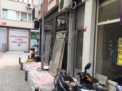  Bakırköy istanbul caddesi berrin cini sokakta depolu 55 m2 satılık dükkan