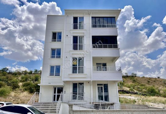  ŞANLIBABA EMLAK'TAN GÜZELYURT MAHALLESİNDE SATILIK 4+1 DAİRE