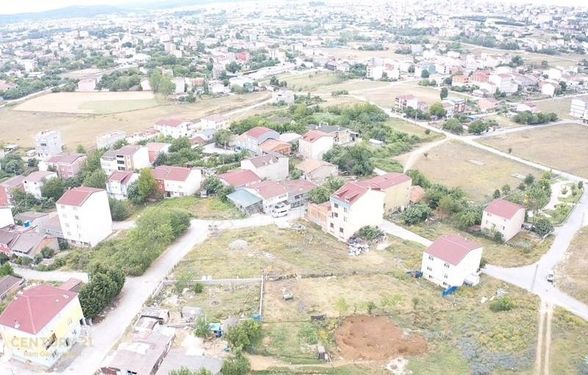 ARNAVUTKÖY İMRAHORDA SATILIK İMARLI ARSA