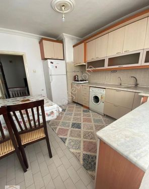 🏡HAKAN EMLAK’TAN ESNAFEVLER CİVARINDA EŞYALI KİRALIK 2+1 FIRSAT DAİRE🏡