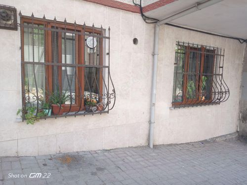 2+1 KÖŞE BAŞI BİNADA KULLANIŞLI DAİRE 