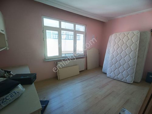 ÇELİKTEPE DUTLUK CAD.FULL EŞYALI 140M 3+1 DAİRE