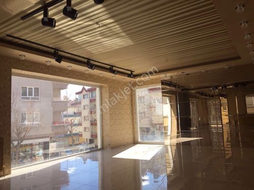 PURSAKLAR MERKEZDE CADDEDE SATILIK 120 M2 BÜRO & OFIS 