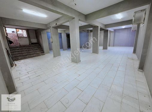 Basınsitesinde caddeye 2 ci bina 150m2 çok temiz depo imalathane