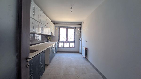  15 TEMMUZ SELÇUKLU EVLERİNDE OTURUM HAZIR 3+1 125 M2 DAİRE