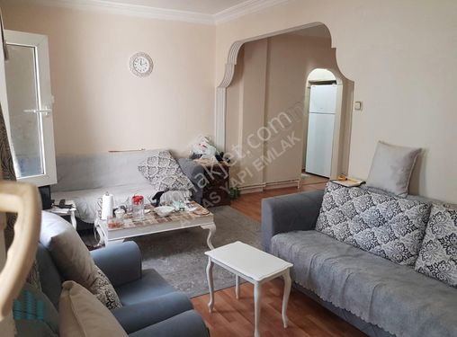 FINDIKZADE ÇUKURBOSTAN PARKI SOKAĞINDA 2. KAT 2+1 SATILIK DAİRE