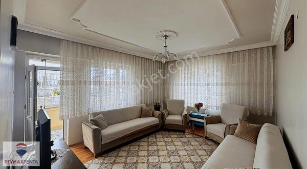 Remax Penta'dan Şükrüpaşada Satılık Arakat 4+1 Daire