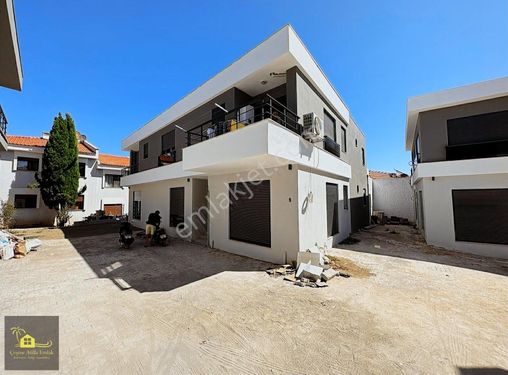 ÇEŞME DALYAN'DA 2+1 KALORİFERLİ SATILIK SIFIR DAİRE