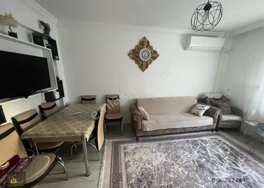 ÇEŞME MERKEZDE SATILIK 2+1 ZEMİN KAT DAİRE