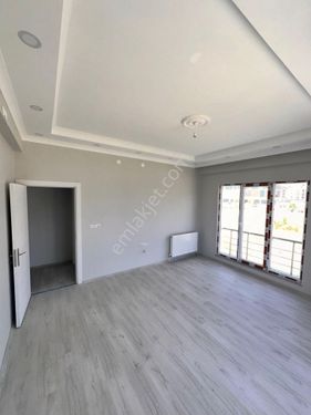  BAŞYİĞİT GAYRİMENKUL'DEN BADEMLİK MAHALLESİNDE 90M2 2+1 SATILIK DAİRE