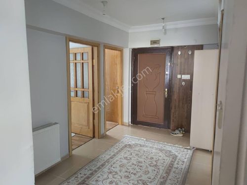 Full eşyalı kiralık daire  tercihen öğretmen veya memur 