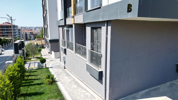  Silivri Yenimahalle OLİVE GARDEN Y.Giriş 2+1 Sıfır Satılık Daire