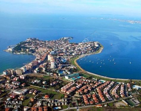 YAŞAR EMLAKTAN ADADA SIFIR 2 + 1 90 M² ARA KAT DENİZ MANZA DAİRE