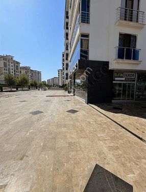 Çaydaçıra'da Yatırım Fırsatı: 180 m² Köşe Dükkan Satılık