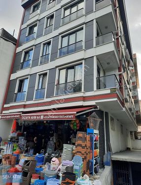 KİRALIK DEPO EYÜP KARADOLAPDA CADDE ÜSTÜ 200 M2