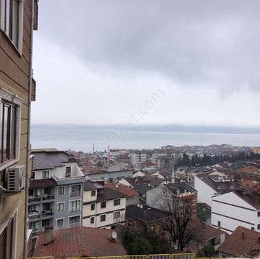  KOCAELİ KARAMÜRSEL 4 TEMMUZ MAHALLESİ DENİZ MANZARALI SATILIK 3+1 DAİRE