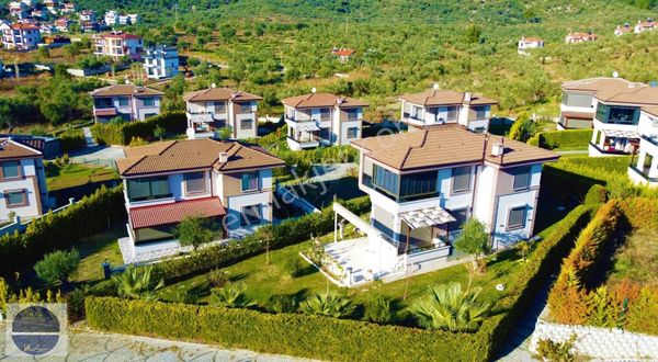 MAHMUT İŞLER'DEN 600 M2 ARSA İÇİNDE FUL EŞYALI MÜSTAKİL VİLLA