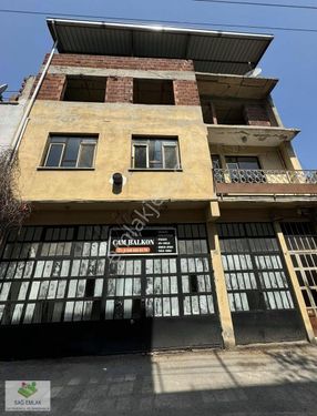 BAĞLARBAŞINDA 3 KATLI MÜSTAKİL EV ARSASI 192m2