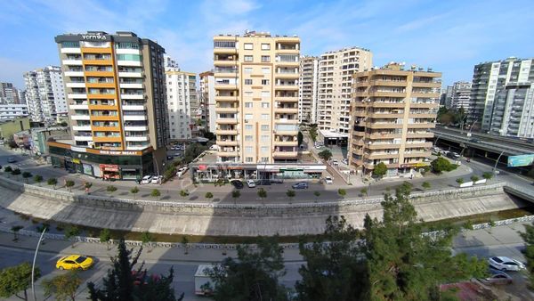  PARİS GAYRİMENKUL'DEN MAVİ BULVAR  İKİZLER  KÖPRÜSÜ CİVARI 4+1  SATILIK DAİRE 