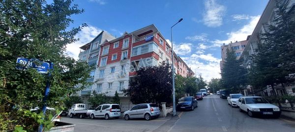  KAZIM KARABEKİR MAHALLESİNDE EBEVEYN BANYOLU SATILIK DAİRE