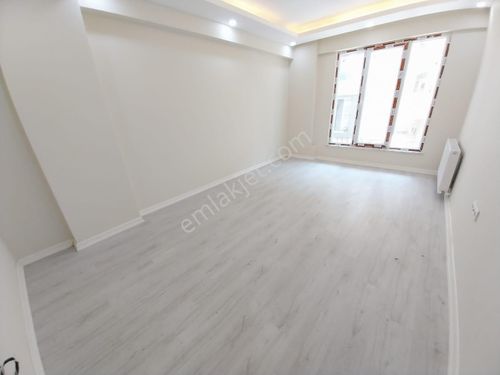  LOFT'tan SEFAKÖY TAM MERKEZDE KEMALPAŞA MH2+1 90M2 SATILIK DAİRE