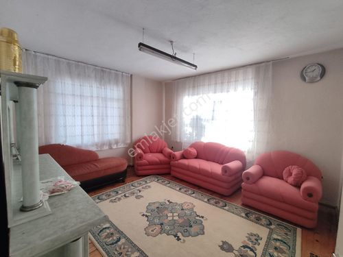 DOĞA GAYRİMENKULDEN İZMİR BAYINDIR'DA SATILIK ARA KAT DAİRE 