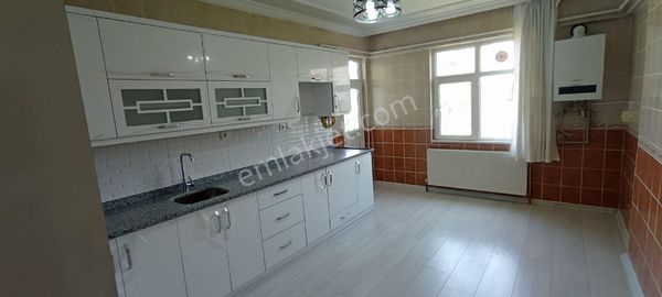 HAK EMLAKTAN ADIYAMAN ALİTAŞI MAHALLESİ SATILIK 4+1 DAİRE 