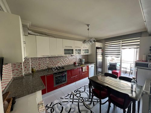  B-330 ÖMERAĞA MAHALLESİNDE SATILIK 3+1 DAİRE