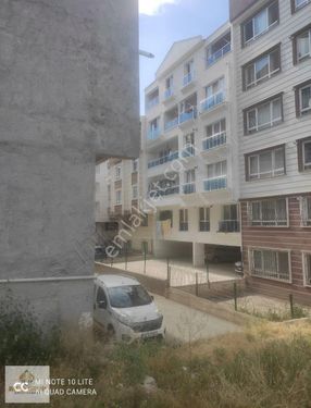 ERYAMAN ŞEKER MAHALLESİNDE BOŞ ARAKATTA SATILIK 3+1 DAİRE