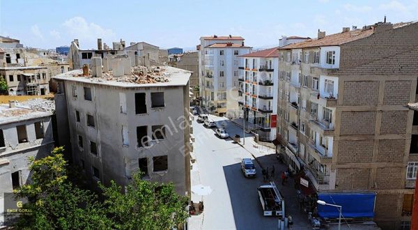 E.GÖKAL PERŞEMBE PAZARI VE KALE CİV. CADDE ÜSTÜ SATILIK DÜKKAN !