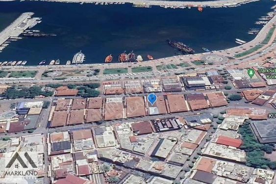 ALANYA MERKEZDE BARLAR SOKAĞINDA DENİZE 100m SATILIK DÜKKAN