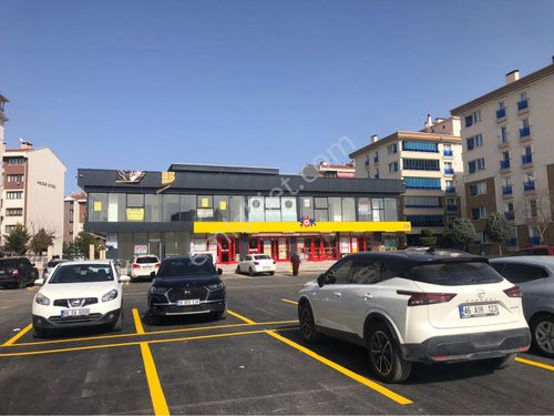 EMLAKTÜRK GÜVENCESİYLE SIFIR PLAZA KATI OFİS