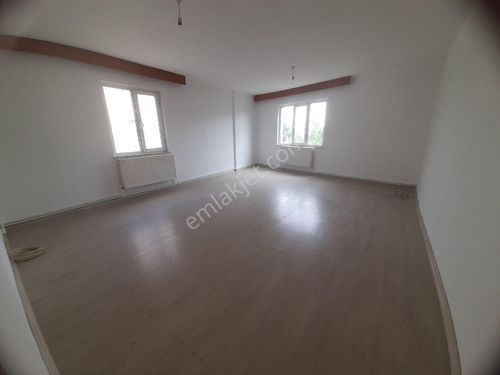 GELİBOLU HÜKÜMET KARŞISI TEMIZ 2+1 BOŞ KİRALİK DAİRE 