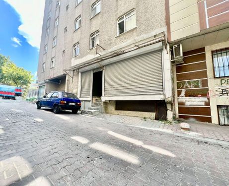  GoldHouse dan Satılık Cumhuriyet Mahallesi nde 50 m2 Dükkan