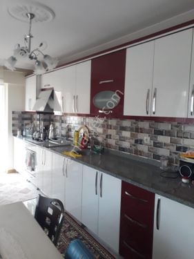 KIRIKKALE MERKEZ GÜRLER MAHALLESİ 6 YILLIK 2 KAT SATILIK DAİRE 