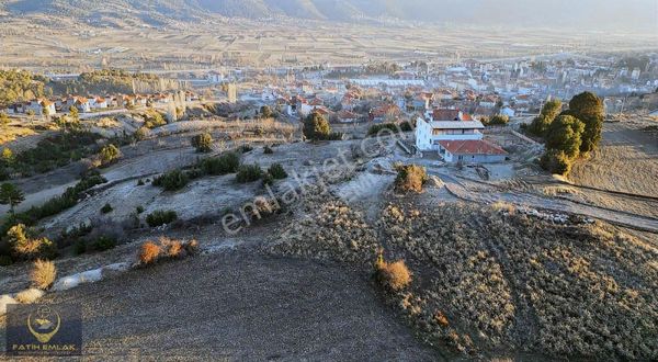 Çameli Merkezde Satılık Panoramik Manzaralı Arsa