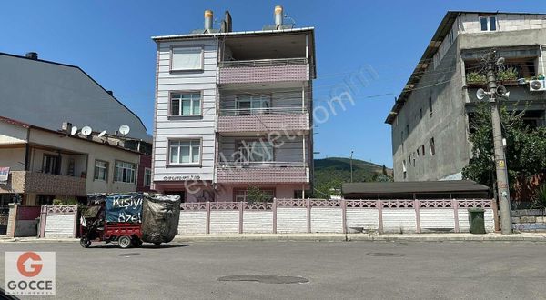 İKİ YOLA CEPHE 961 M2 FIRSAT ARSA