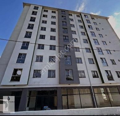 DÜZCE KONURALPTE GÜVENLİKLİ SİTE DE 2+1 SATILIK DAİRE