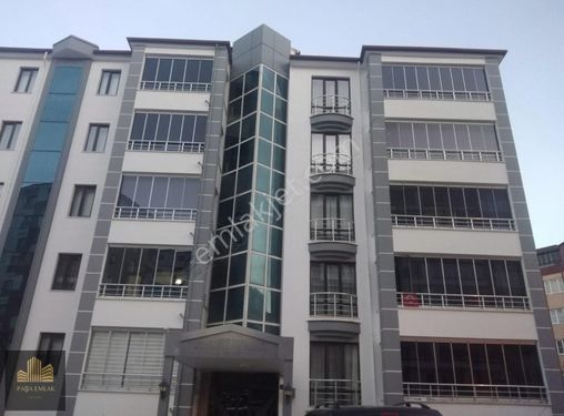 BAHÇELİEVLERDE UYGUN FİYATA SATILIK 4+1 ARAKAT DAİRE