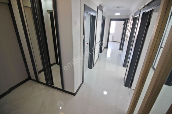  ELVANKENT 14. CADDE ÜZERİ FUL YAPILI ARA KAT 3+1 DAİRE