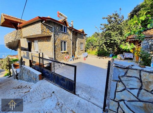 EMLAKBANK.BOĞAZ KURŞUNLUDA DENİZ MANZARALI SATILIK 3 KATLI DAİRE