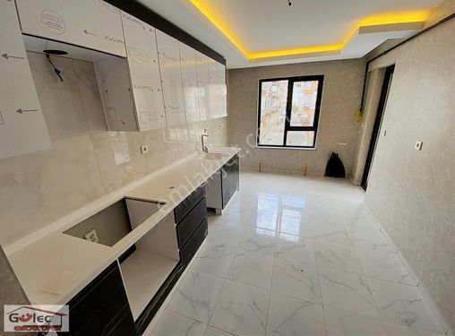 GÜLEÇ EMLAK'TAN 3+1 CADDE ÜZERİ 0 FULL+FULL YAPILI SATILIK DAİRE