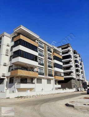 ÜNİVERSİTE EMLAKTAN SATILIK PARK CEPHELİ 4+1 DAİRE