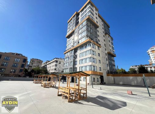 AYDIN İNŞ. SİTE İÇİNDE 3+1 200M2 12.KAT TERASLI OTOPARKLI DUBLEX