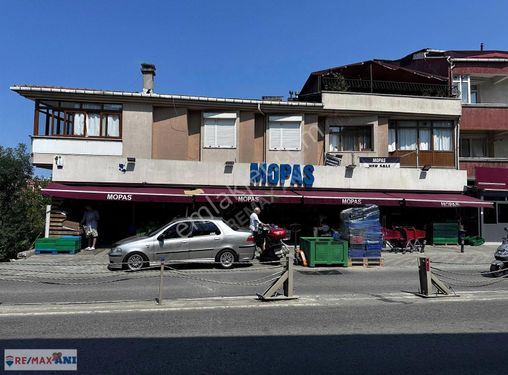 Üsküdar Ferah Caddesi 'Nde Kurumsal Kiracılı Satılık Dükkan