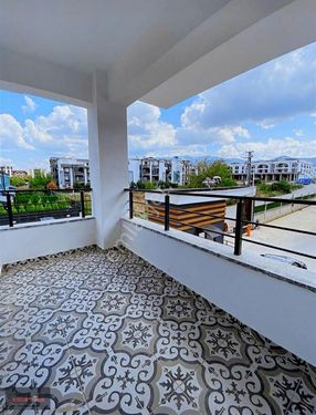 KARTEPE SARIMEŞE DE SATILIK 3+1 DAİRE