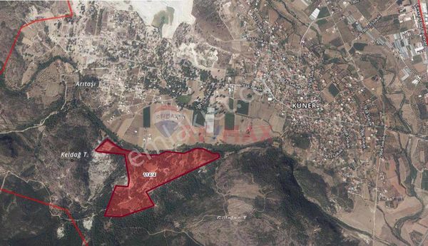 Menderes Küner Mahallesi'nde Satılık 1000 m² Arazi